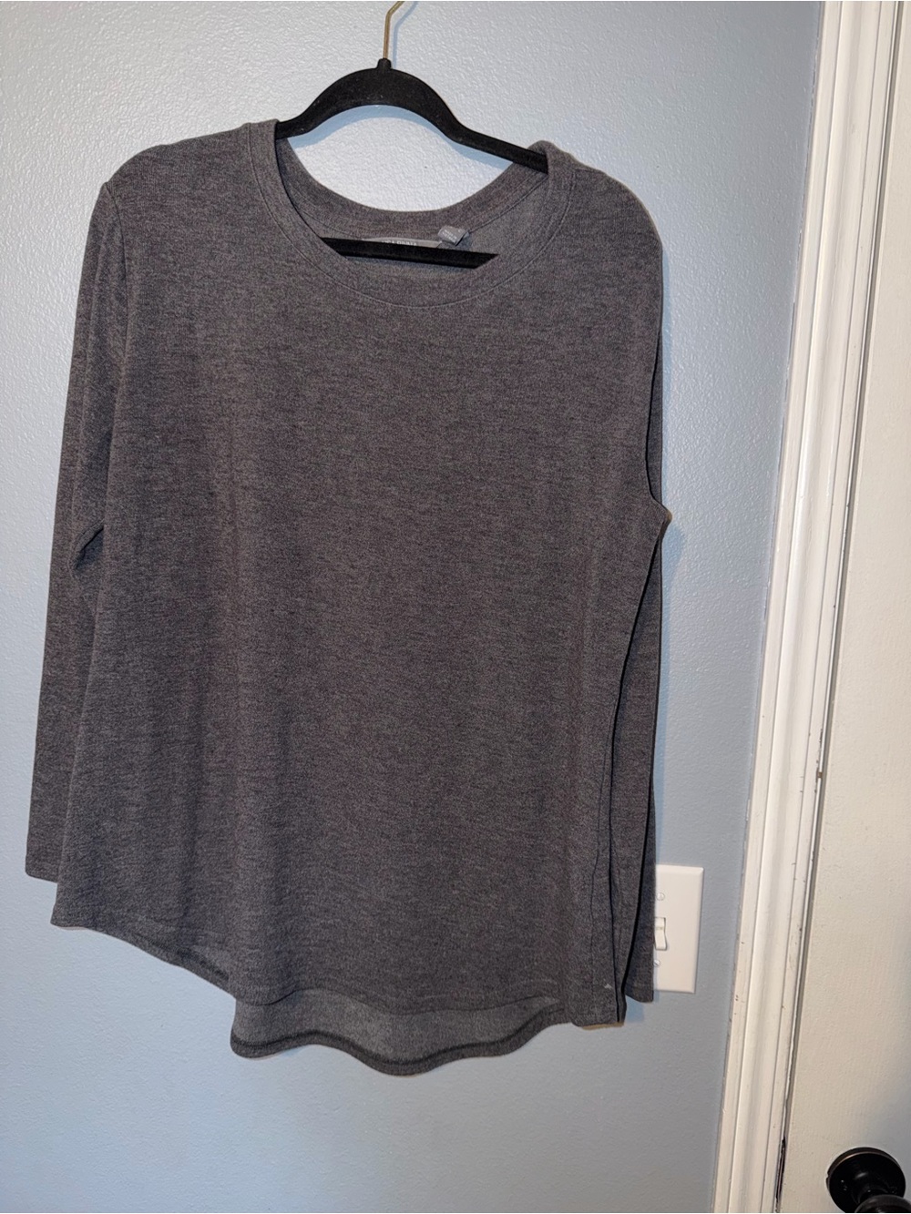 Lisa Rinna Collection Long Sleeve Crewneck Top - Charcoal Gray